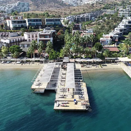 Olira Boutique Hotel&spa מלון
