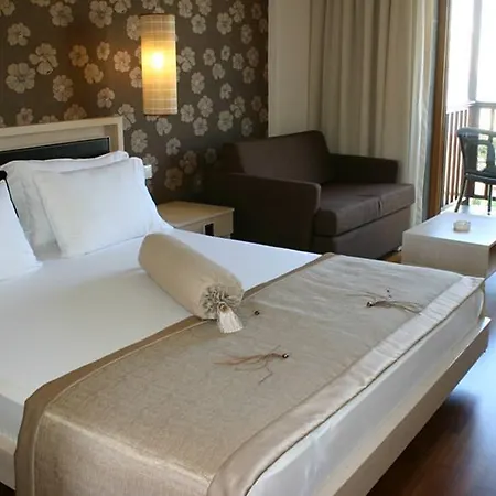 호텔 Olira Boutique Hotel&spa 3*