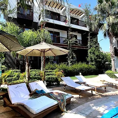 Olira Boutique Hotel&spa 3*