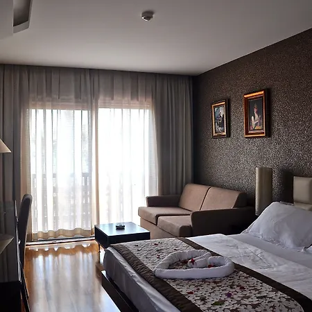 Olira Boutique Hotel&spa غوندوغان