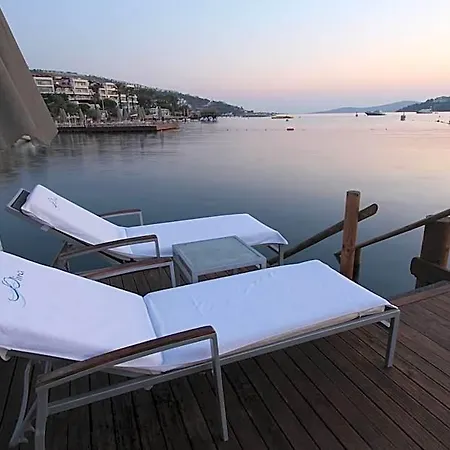 Olira Boutique Hotel&spa 3*