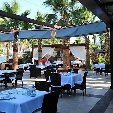 מלון Olira Boutique Hotel&spa