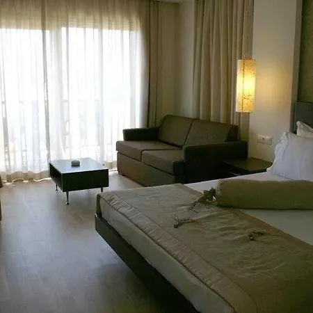 Olira Boutique Hotel&spa Otel 3*
