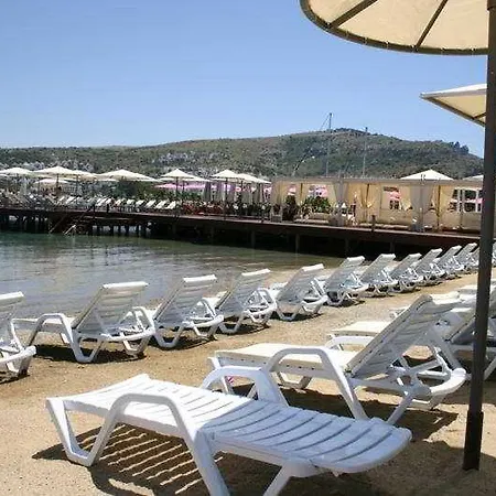 Olira Boutique Hotel&spa Otel 3*